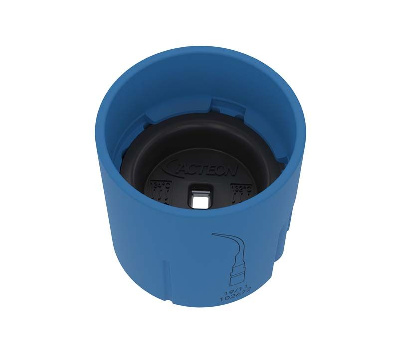 Blauer autoklavierbarer Drehmomentschlüssel für dentalen Einsatz.