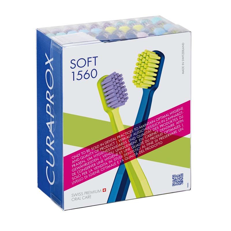 CURAPROX Sensitive CS 1560 Zahnbürsten in bunter Verpackung mit weichen Borsten.