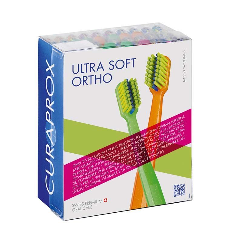 CURAPROX sensitive CS 5460 Ortho Zahnbürste in bunter Verpackung.