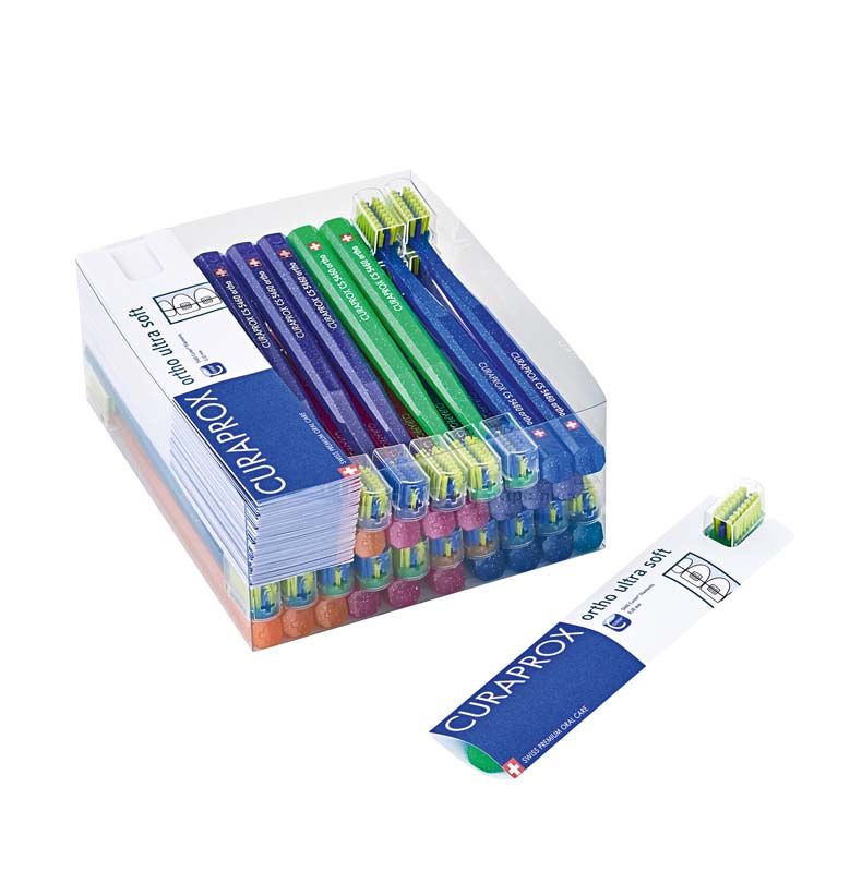 CURAPROX sensitive CS 5460 Ortho Zahnbürsten in transparentem Displayhalter.