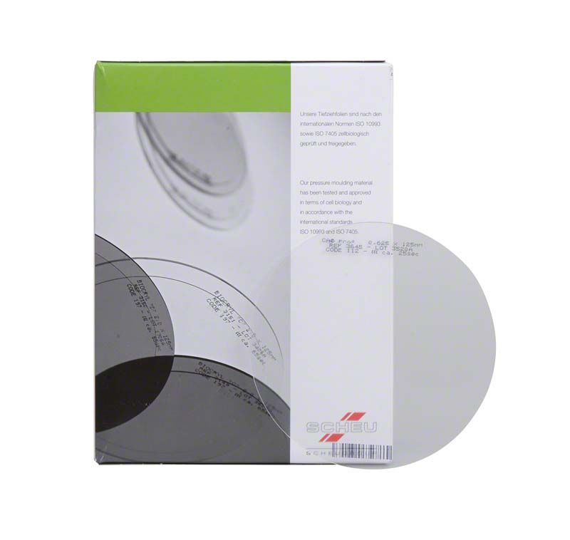 Dreischichtige Aligner-Folien CA® Pro+ für Zahnkorrektur in Originalverpackung.