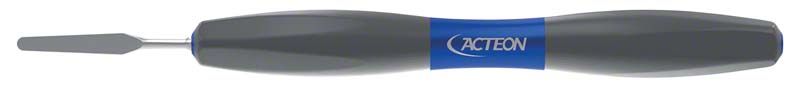Zementspatel Nr. 5 mit ergonomischem Griff und blauer Markierung.