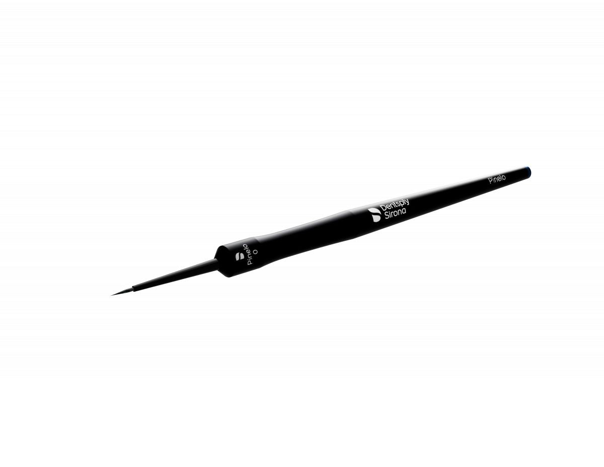 Keramikpinsel Pinelo Nr. 0 mit schwarzem Griff und feiner Spitze.