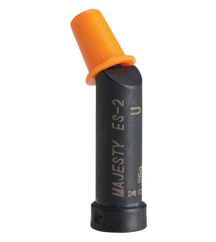 Lichthärtendes Universal-Komposit CLEARFIL Majesty™ ES-2 mit orangener Kappe.