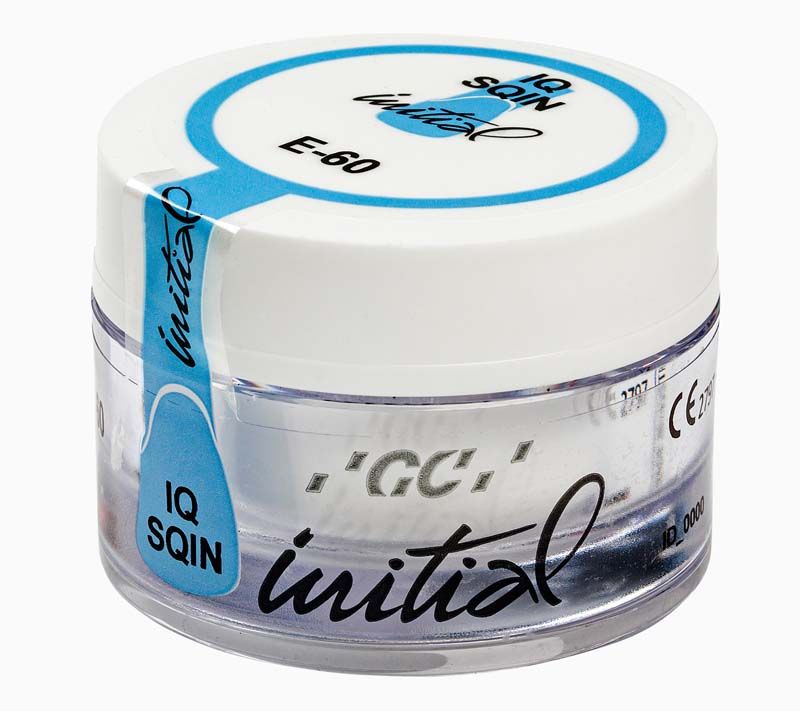 GC Initial IQ SQIN Pulver Emaille E-60 Dose mit weiß-blauer Verpackung.