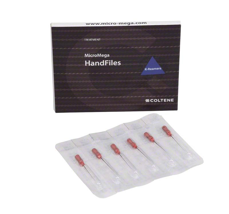Sterile K-Reamers Handfeilen 25mm Gr. 006 in Blisterverpackung.
