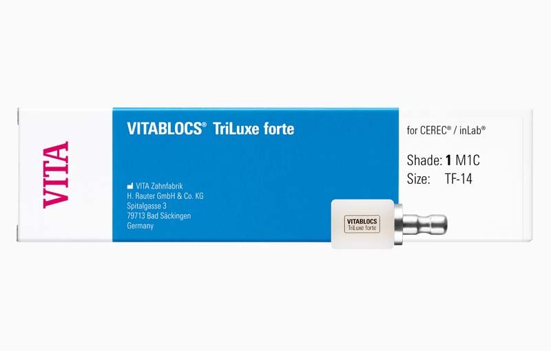 VITABLOCS® TriLuxe forte CAD/CAM Block in Verpackung mit Farbverlauf.