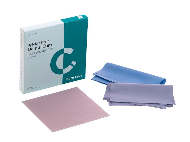 HySolate Fiesta Latex Dental Dams in lila und blau neben Verpackung.