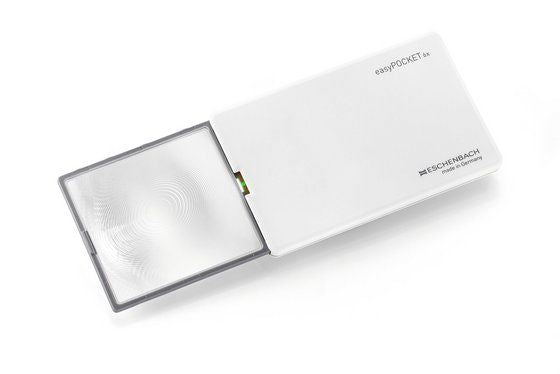Vergrößerungsglas easyPOCKET weiß 6,0x mit Eschenbach-Logo.