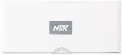 Weißer Produktkarton mit NSK-Logo für S-Max M Handstück Typ M65.