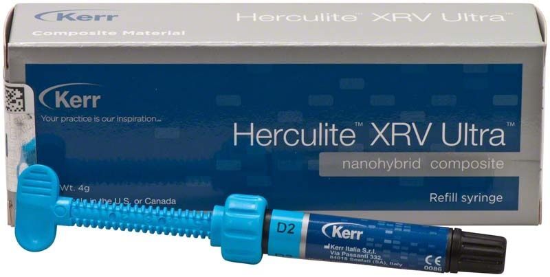 Herculite XRV Ultra Dentin Spritze D2 vor Produktverpackung.