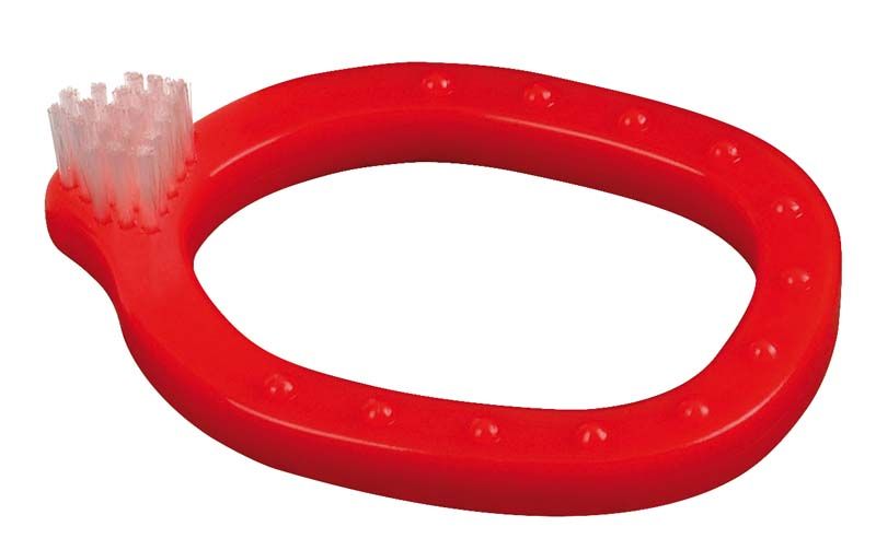 Rote Babyzahnbürste mit integriertem Beißring und weichen Borsten.