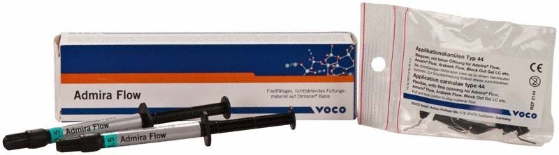 Admira Flow Spritzen A3,5 mit Verpackung und Applikationskanüle von Voco.