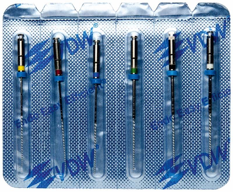 FlexMaster® Endodontie-Feilen in Blisterverpackung, Größen 50/02 bis 70/02.