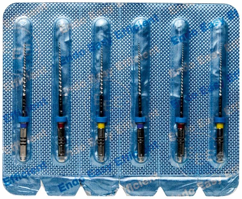 Blisterpackung mit FlexMaster® Feilen in verschiedenen Größen.