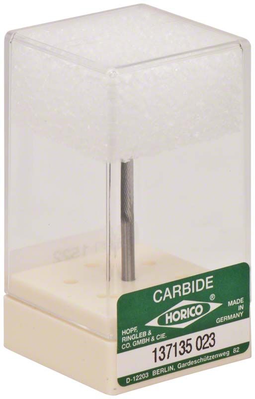 Hartmetallfräser 137 135 023 in transparenter Schutzverpackung.