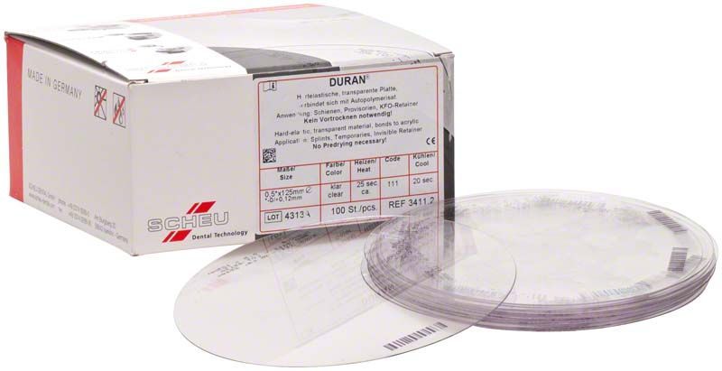 Transparente DURAN® 100er 0,5mm Folien neben Originalverpackung.