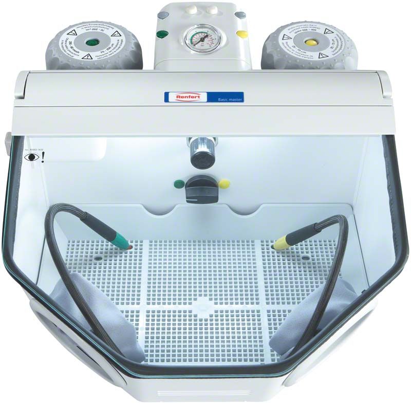 Basic master 70-250 µm Tank mit Bedienknöpfen und Sichtfenster