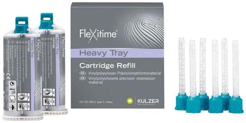 Flexitime Heavy Tray Kartuschen und Mischkanülen vor Produktverpackung.