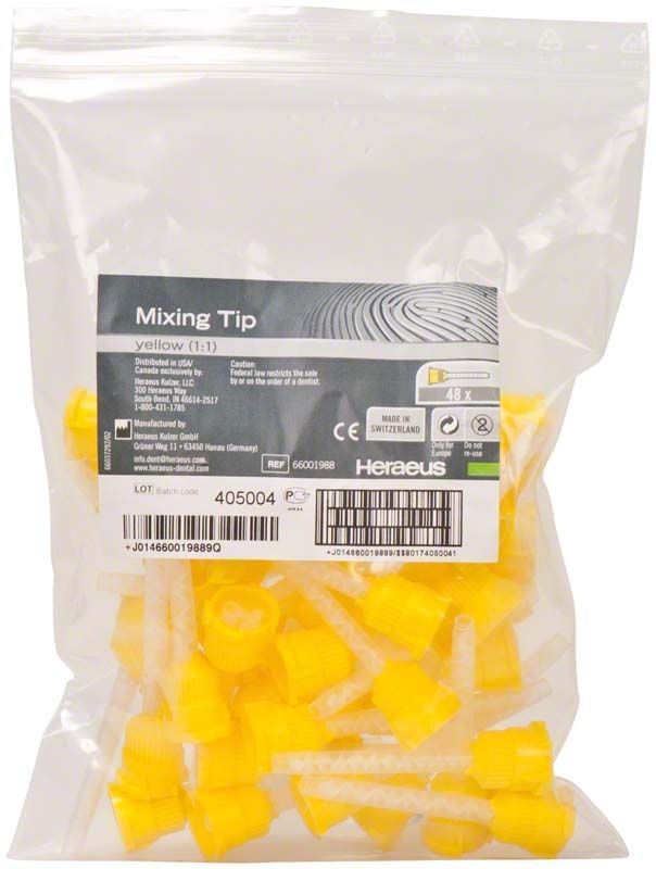 Mixing Tips gelb 1:1 in transparenter Verpackung mit gelben Mischkanülen.