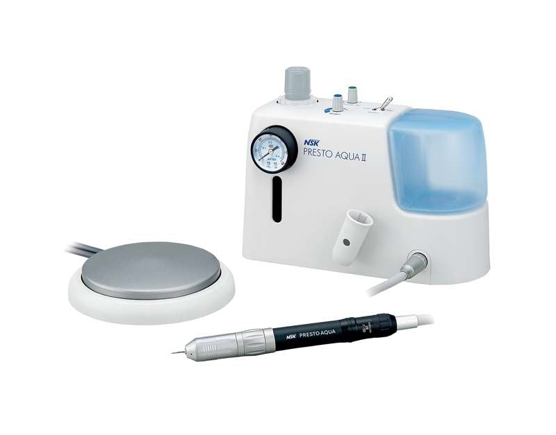 Hochleistungs-Luftturbine Presto Aqua II mit integriertem Kühlmittelbehälter.