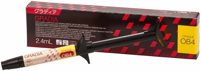 Gradia Opaque OB4 Spritze mit Verpackung auf weißem Hintergrund.