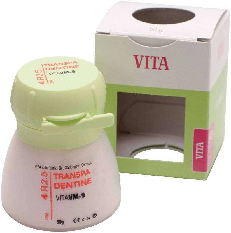 Transpa Dentin VM9 4R2.5, 50g Dose vor Verpackung.