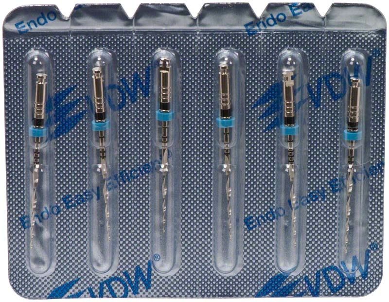 Blisterverpackung mit Mtwo® NiTi-Instrumenten für die Endodontie.