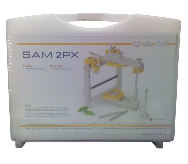 Transparente Aufbewahrungsbox mit SAM 2PX MPS Zahntechnikgerät.