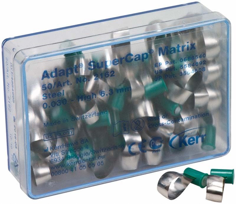 Adapt SuperCap Matrix Stahl 0,030mm in Kunststoffverpackung mit grünen Kappen.