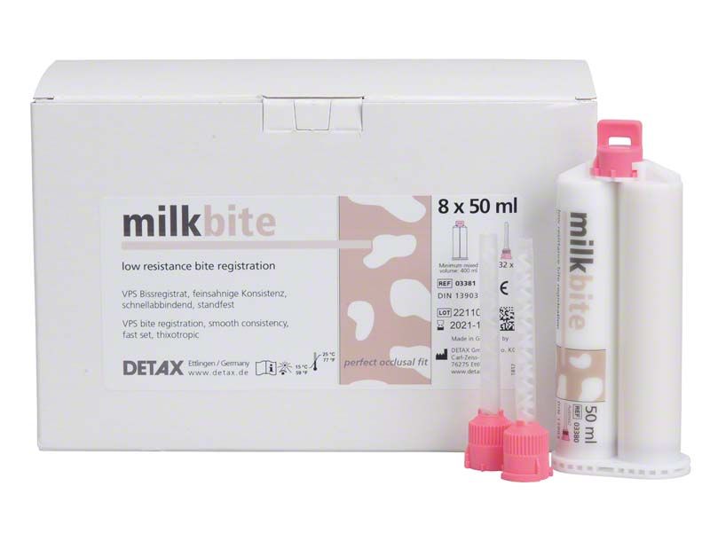 Milkbite Kartuschen 8x50ml mit Verpackung und zwei Applikationsspritzen.
