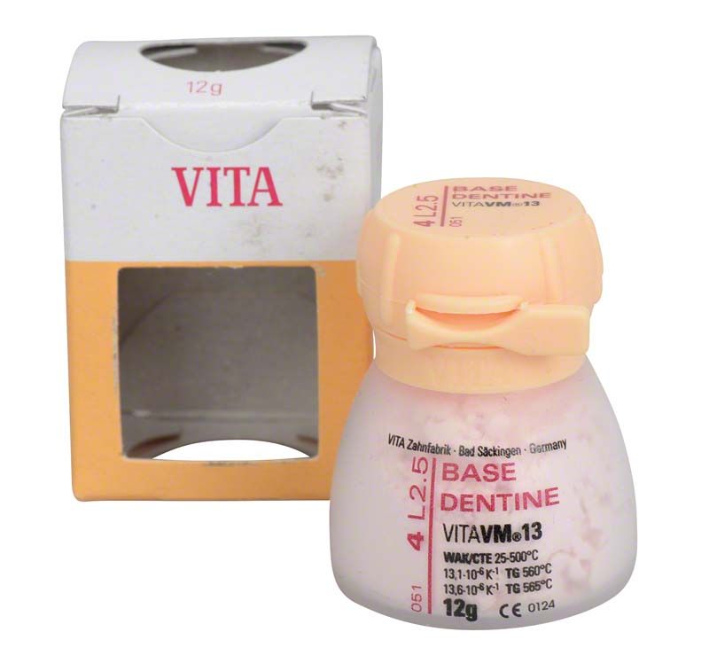 VITA VM13 Base Dentin 4L2.5 12g Dose vor Verpackung.