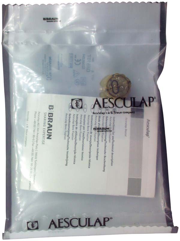 Titanschrauben Länge 10mm in versiegelter Verpackung von Aesculap.