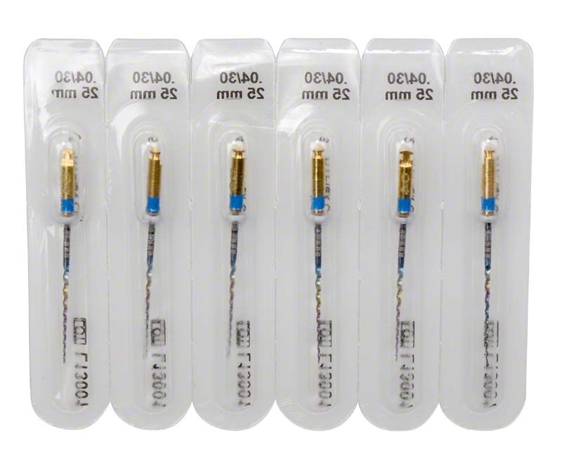 HyFlex™ CM NiTi-Feilen 25mm Gr. 04/30 in Einzelverpackungen auf weißem Hintergrund.