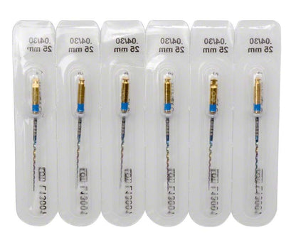HyFlex™ CM NiTi-Feilen 25mm Gr. 04/30 in Einzelverpackungen auf weißem Hintergrund.