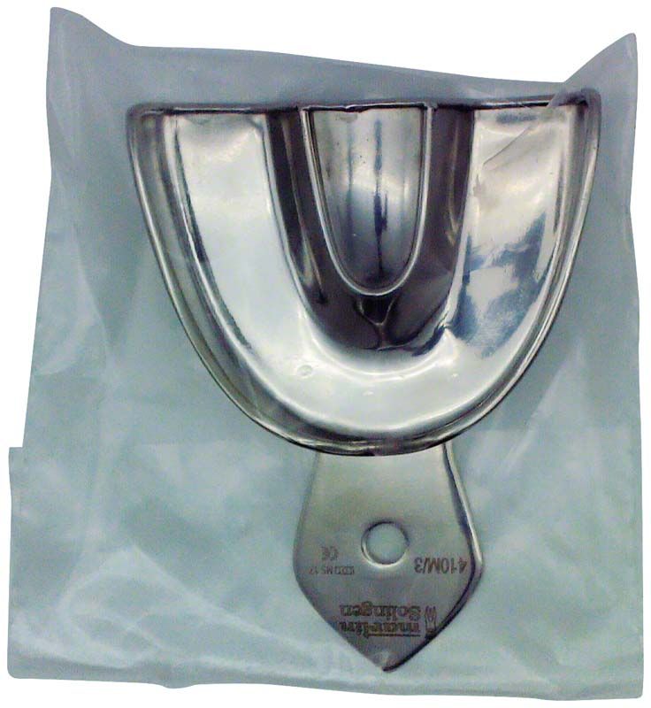 Abformlöffel aus rostfreiem Edelstahl für Oberkiefer, ergonomisch geformt.