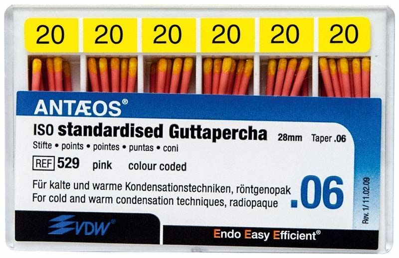 Guttaperchaspitzen Gr. 20/.06 in gelber Verpackung für Endodontie.