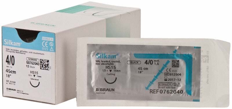 Silkam® 4/0 HS15 Nahtmaterialverpackung mit Produktinformationen und Einzelverpackung.