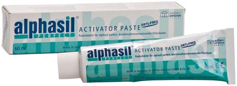 Alphasil perfect Activator Paste in Tube mit Verpackung im Hintergrund