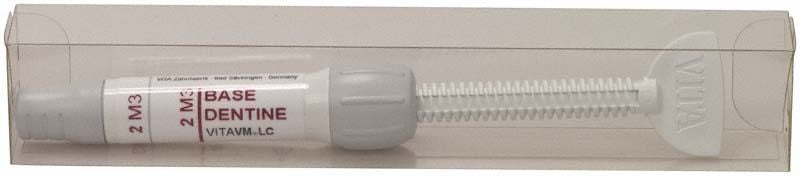 Weiße VITAVM®LC BASE DENTINE Spritze mit Aufschrift "2M3".