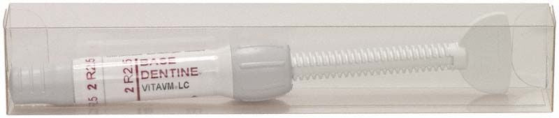 VITAVM®LC BASE DENTINE SYSTEM 3D-MASTER® 2R2.5 in transparenter Verpackung.