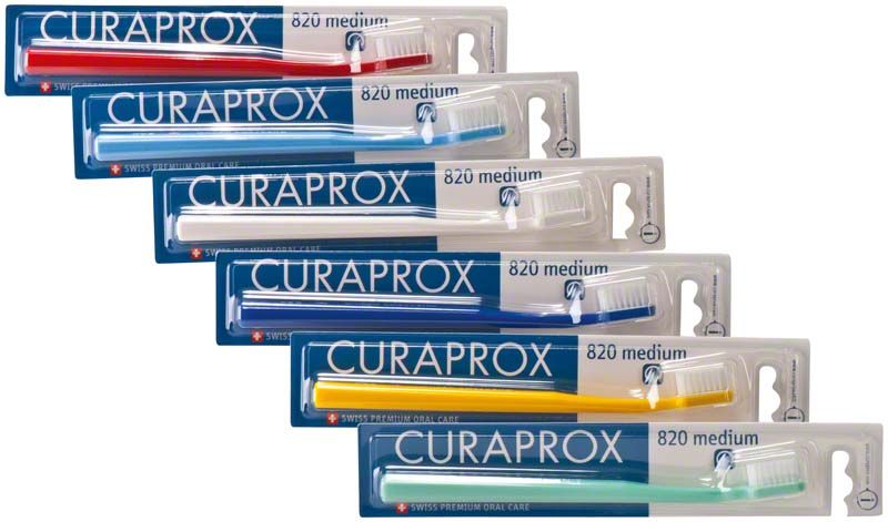 CURAPROX Sensitive Zahnbürsten in verschiedenen Farben in Blisterverpackungen.