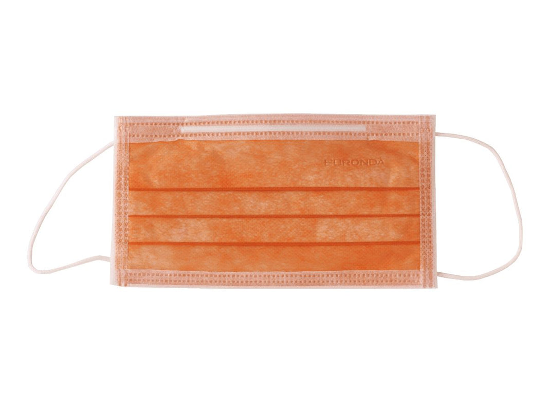 3-lagiger orangefarbener Mundschutz mit Gummizug und Nasenbügel.