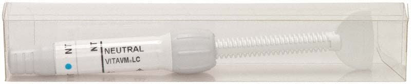 VITAVM®LC NEUTRAL in transparenter Verpackung mit Applikatorspitze.