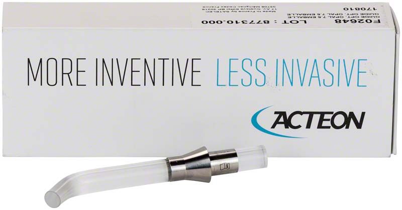 Mini LED™ Lichtleiter Ø 7,5mm vor weißer Verpackung mit ACTEON-Logo.