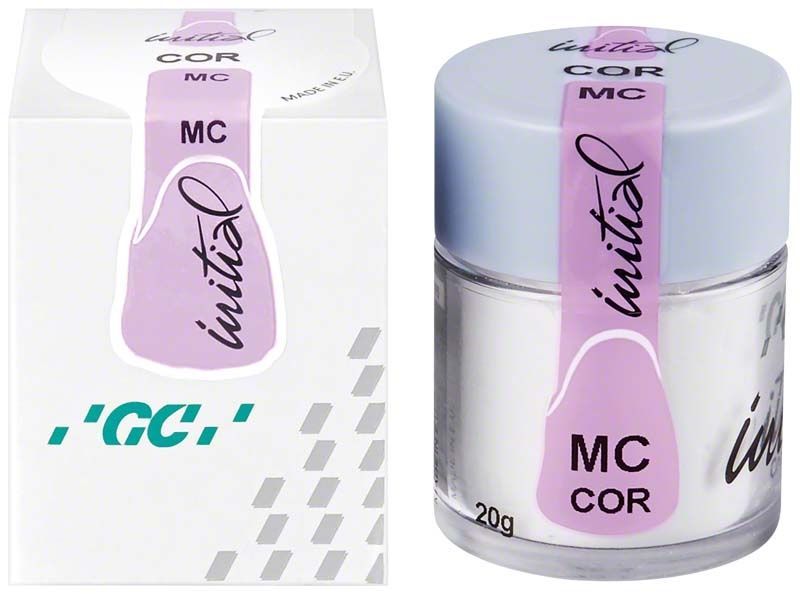 Initial MC Correction Powder in weißem Behälter mit lila Etikett.