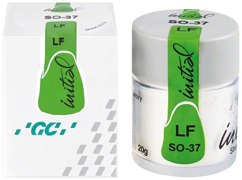 GC Initial LF Shoulder Opaque Powder SO-37 Verpackung und Dose mit grünem Etikett.