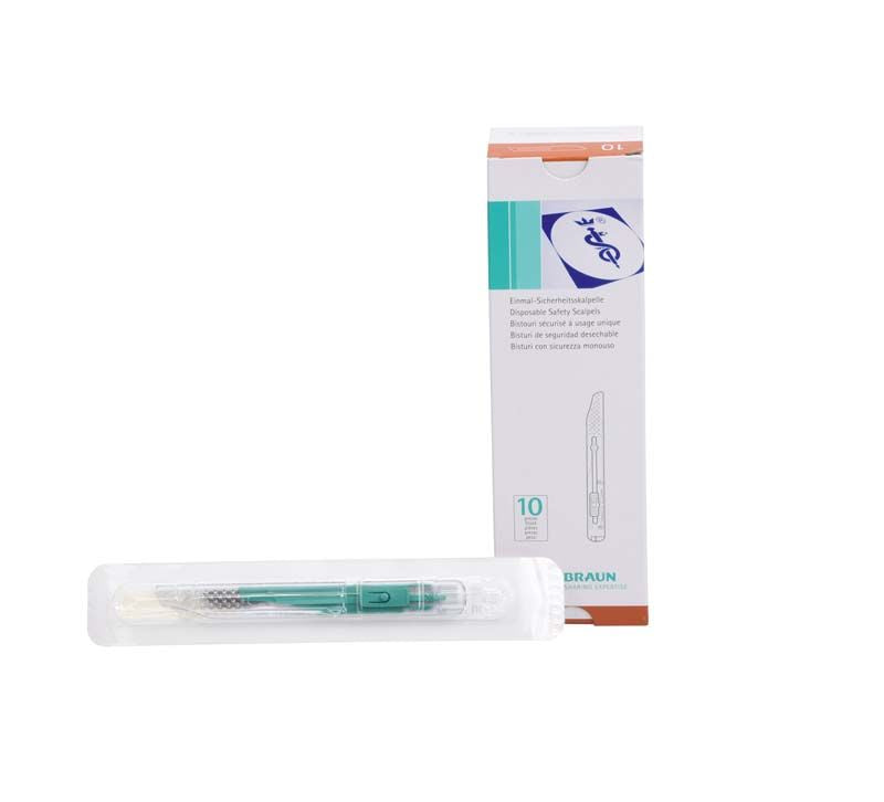 Einzeln verpacktes Aesculap Sicherheitsskalpell neben der Produktverpackung.