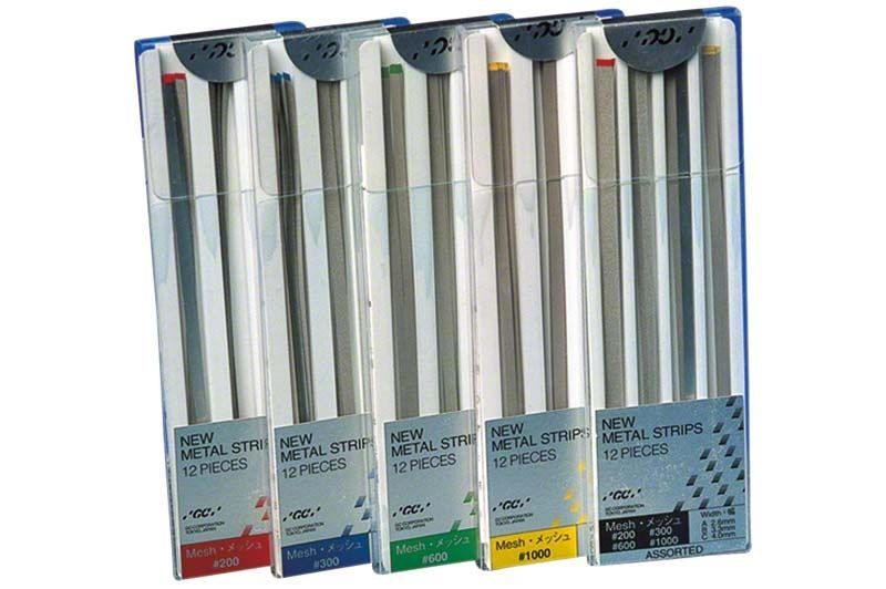 New Metal Strips Nr. 1000 gelb, sortierte Breiten in Verpackung.