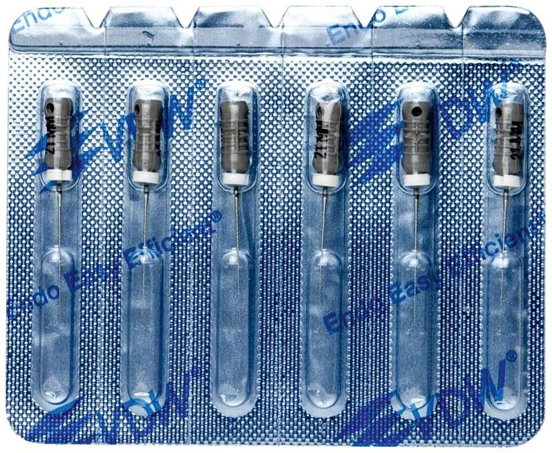 Sterile VDW Hedström Feilen 21mm Gr. 08 in Blisterverpackung.